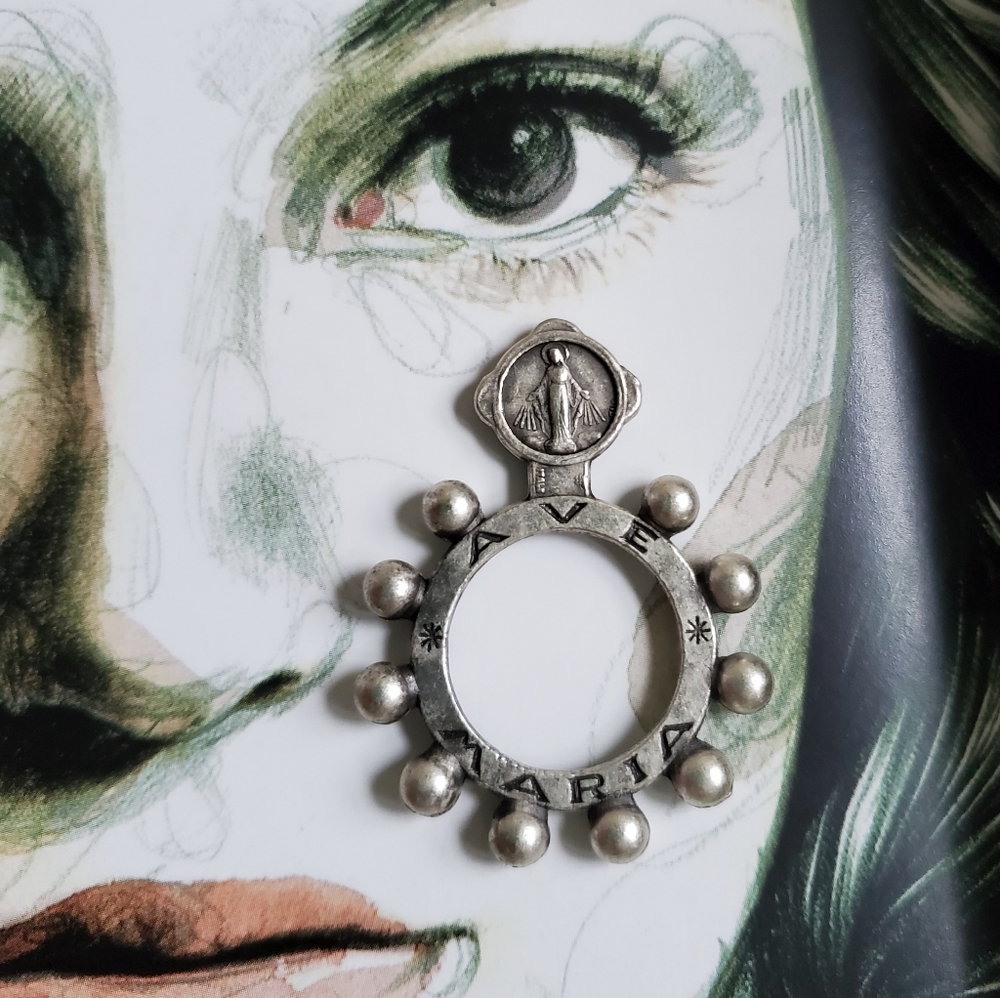 💫Vintage Double Sided Ave Maria Rosary Ring💫